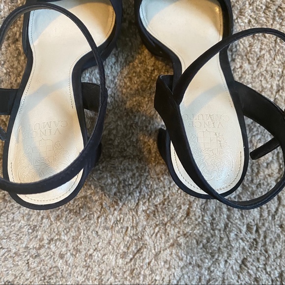 Vince Camuto Krysta Platform Heels - Picture 4 of 16